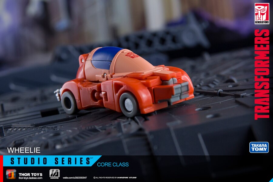 Transformers Studio Series Wheelie Toy Photography Image Gallery By IAMNOFIRE  (4 of 10)